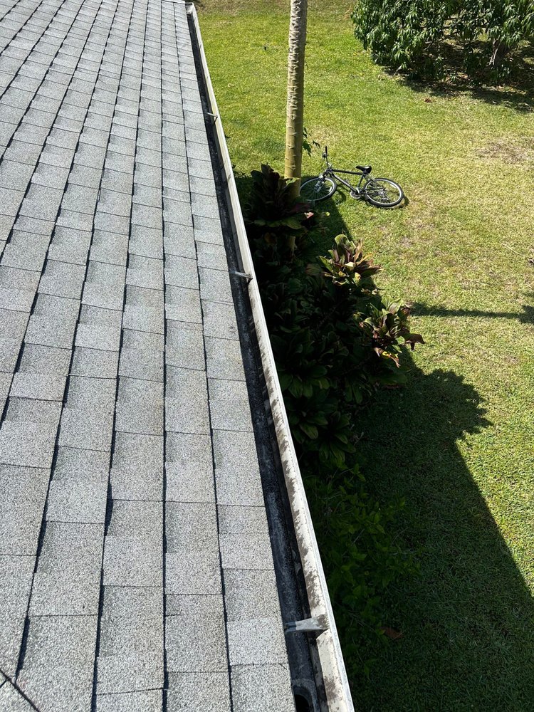 Slide of 6D Roofing & Consulting