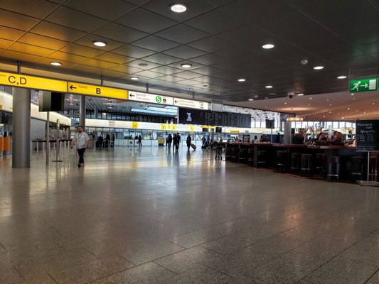 Hannover Airport by null