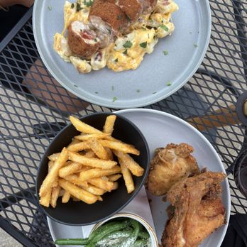 Collina - Fried chicken and Chicken Cordon Bleu - New American Near Me - St. Louis, Missouri