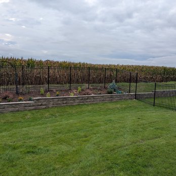 Fancy Fence - Fences & Gates Near Me - Mundelein, Illinois Fancy Fence - Fences & Gates Near Me - Mundelein, Illinois