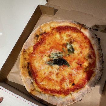 Pomo Pizzeria - Biltmore - Margherita - Pizza Near Me - Phoenix, Arizona Pomo Pizzeria - Biltmore - Margherita - Pizza Near Me - Phoenix, Arizona