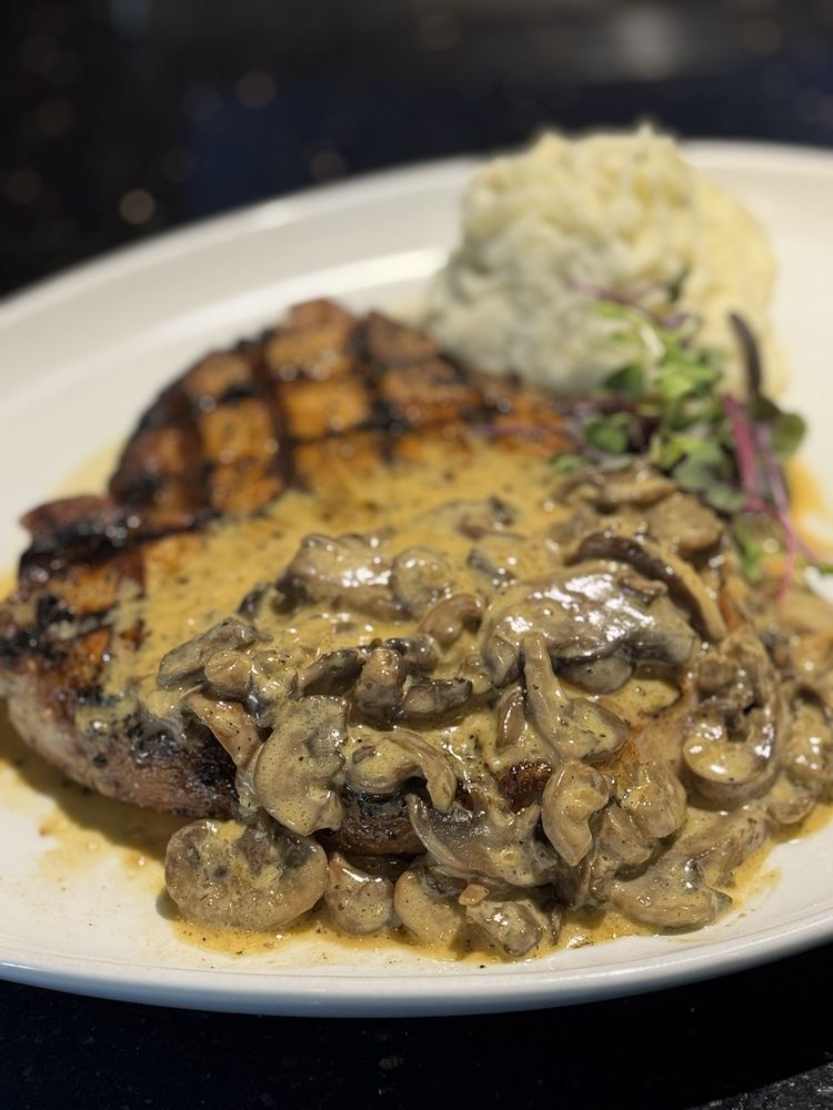 Food from Astoria Grill