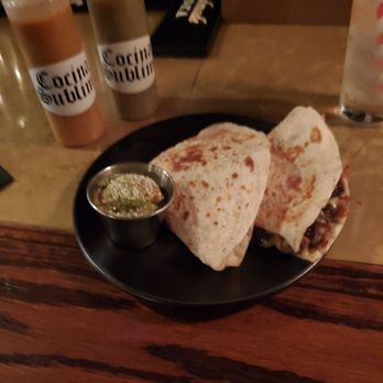 Desert Hawk - Asada Quesadilla (with homemade salsas) - American Near Me - Chicago, Illinois