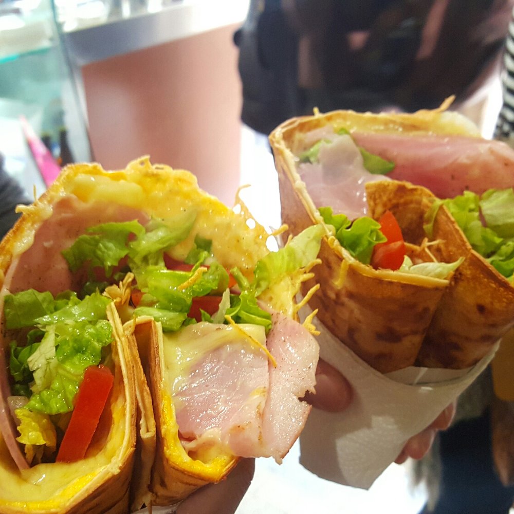 Au P'tit Grec - Our huge savory crepes. Eggs, ham, cheese, onions, tomatoes and lettuce - Creperies Near Me - Paris, 75