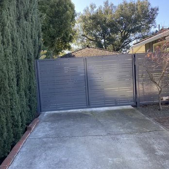 Brian's Welding - Modern and clean! Perfect amount of privacy! - Fences & Gates Near Me - San Jose, California Brian's Welding - Modern and clean! Perfect amount of privacy! - Fences & Gates Near Me - San Jose, California