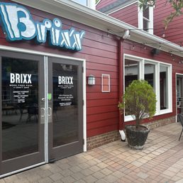 BRIXX WOOD FIRED PIZZA + CRAFT BAR - Updated January 2026 - 142 Photos