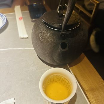 Mountain House - Tea pot - Szechuan Near Me - Rowland Heights, California Mountain House - Tea pot - Szechuan Near Me - Rowland Heights, California