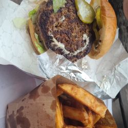 Jonny's Cookhouse and Ice Cream Shop - Beer fries Double stacked burger