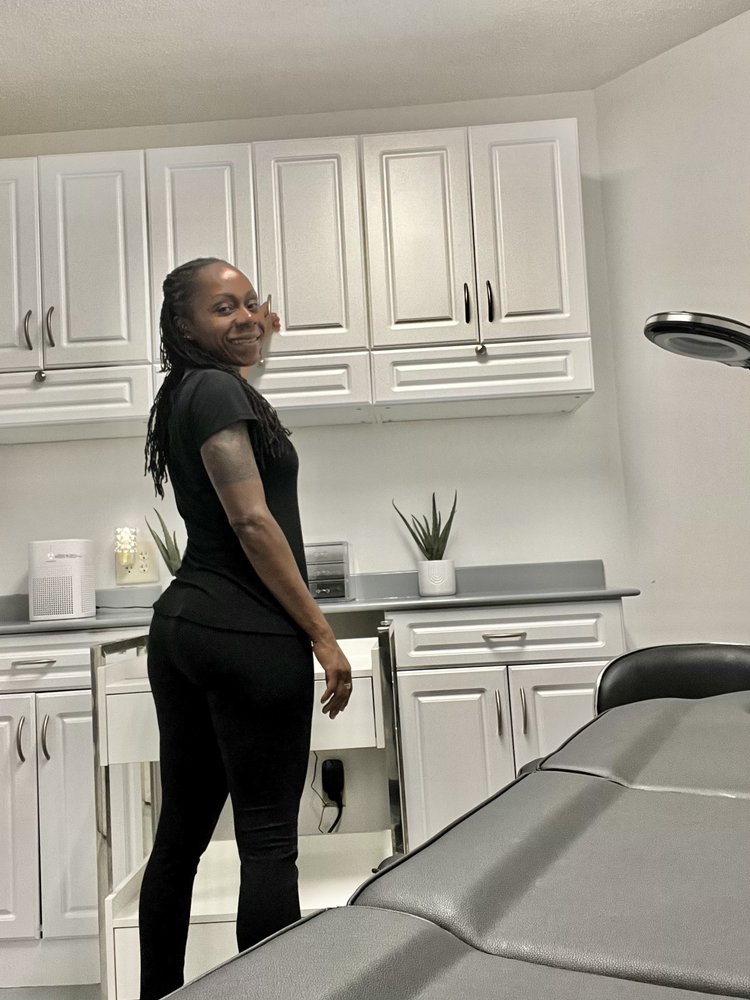 HANAR ELECTROLYSIS Updated August 2024 Request an Appointment