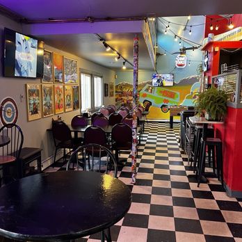 SCRAPPY'S PIZZA - Inside - Pizza Near Me - Dillon, Colorado