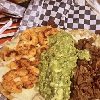 Desvelados - LA MAMALONA - Mexican Near Me - Glendale, California