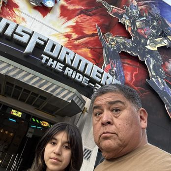 Universal Studios Hollywood - Transformers ride (3-D) - Amusement Parks Near Me - Universal City, California Universal Studios Hollywood - Transformers ride (3-D) - Amusement Parks Near Me - Universal City, California