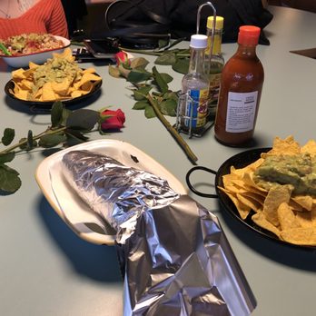 Pablo Picante - Wrapped Burrito & Guac and Chips - Mexican Near Me