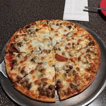 Pizza Shoppe - Medium pepperoni sausage extra cheese . Great pizza cooked perfect - Pizza Near Me - Shawnee, Kansas