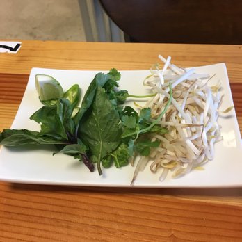 Wat da Pho - Thumbs up for the plating....but its simply not enough veggies. - Vietnamese Near Me - Beavercreek, Ohio Wat da Pho - Thumbs up for the plating....but its simply not enough veggies. - Vietnamese Near Me - Beavercreek, Ohio