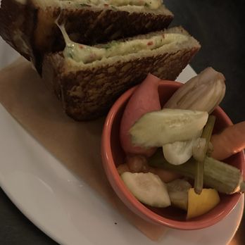 Gold Palm - Chili Cheese Toasty - Cocktail Bars Near Me - Oakland, California