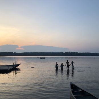 Medomak Family Camp - Sunset swim - Summer Camps Near Me - Washington, Maine