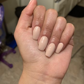 Luxe Nail Salon - Nail ends aren't even the same - Nail Salons Near Me - Hayward, California