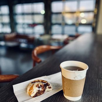 Kelly's Bakery - Earl Grey Tea with Cinnamon SeaSalt Morning Bun - Bakeries Near Me - Poughkeepsie, New York Kelly's Bakery - Earl Grey Tea with Cinnamon SeaSalt Morning Bun - Bakeries Near Me - Poughkeepsie, New York