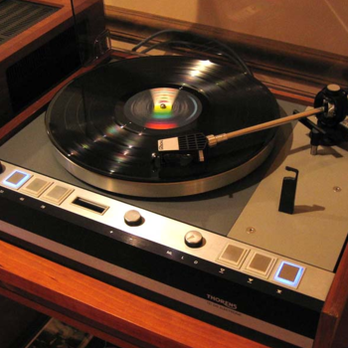 Vintage Turntable & Stereo - Vintage Turntable & Stereo - Electronics Repair Near Me - Independence, Missouri