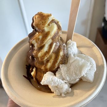 Coft - Greek Froyo with Chocolate Almond Drizzle and Mochi - Coffee & Tea Near Me - Chino, California