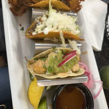 Algo Bueno - My mixed tacos - Mexican Near Me - Sacramento, California Algo Bueno - My mixed tacos - Mexican Near Me - Sacramento, California