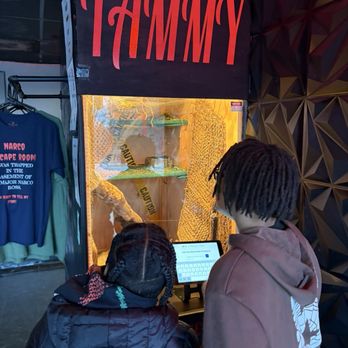 Mind Busting Escape Rooms - Escape Games Near Me - Tucker, Georgia