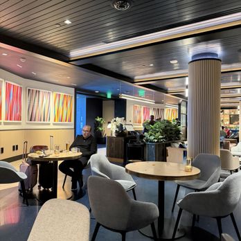 Chase Sapphire Reserve Lounge - Lounge seating - Airport Lounges Near Me - Philadelphia, Pennsylvania Chase Sapphire Reserve Lounge - Lounge seating - Airport Lounges Near Me - Philadelphia, Pennsylvania
