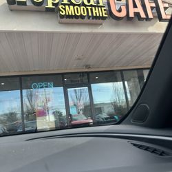 Tropical Smoothie Cafe - Outside