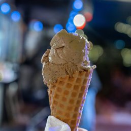 Crunchy Waffle Cones