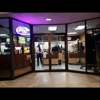First Class Cleaners - Dry Cleaning Near Me - Fountain Valley, California First Class Cleaners - Dry Cleaning Near Me - Fountain Valley, California