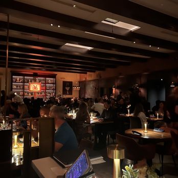 Verse - Seafood Near Me - Toluca Lake, California Verse - Seafood Near Me - Toluca Lake, California