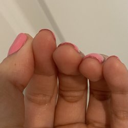 Le Luxe Nail Bar