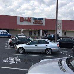D&K Suit City - Storefront