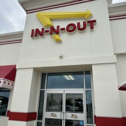 Exterior photo of In-N-Out Burger - New Braunfels, Texas Exterior photo of In-N-Out Burger - New Braunfels, Texas