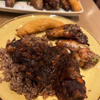 Chubby's Jamaican Kitchen - Oxtail and Jerk Wings - Caribbean Near Me - Toronto, Ontario Chubby's Jamaican Kitchen - Oxtail and Jerk Wings - Caribbean Near Me - Toronto, Ontario