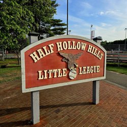 Half Hollow Hills Little League