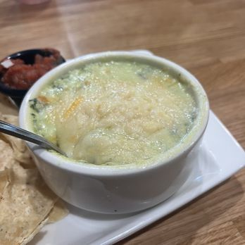 Applebee's Grill + Bar - Spinach & Artichoke Dip - Sports Bars Near Me - Big Bear Lake, California Applebee's Grill + Bar - Spinach & Artichoke Dip - Sports Bars Near Me - Big Bear Lake, California