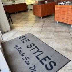 Eye Styles of Rancho San Diego - Entrance.