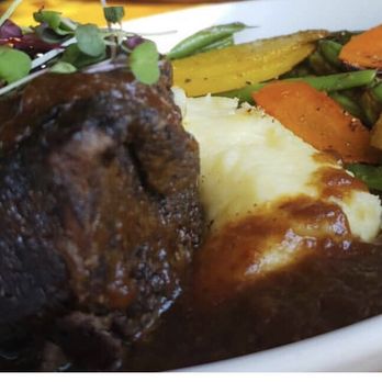 OHSO Brewery- Gilbert - Braised Short Rib - Breweries Near Me - Gilbert, Arizona