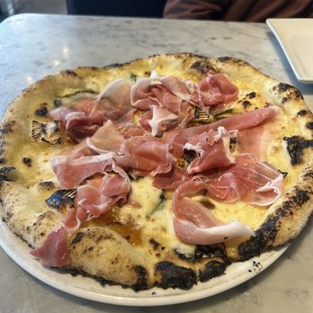 Settebello Pizzeria Napoletana - Pizza Near Me - Henderson, Nevada Settebello Pizzeria Napoletana - Pizza Near Me - Henderson, Nevada