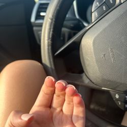 T H Nails & Spa