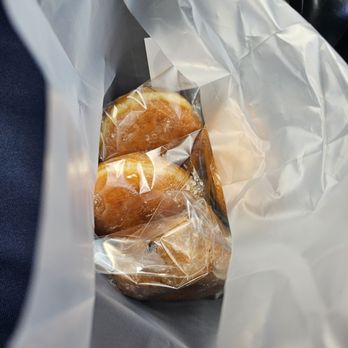 The Queen's Coffee & Donut Bakery - Filled doughnuts - Donuts Near Me - Buford, Georgia The Queen's Coffee & Donut Bakery - Filled doughnuts - Donuts Near Me - Buford, Georgia