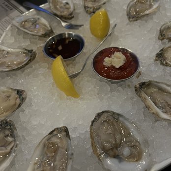 Makers Union - Pubs Near Me - Reston, Virginia Makers Union - Pubs Near Me - Reston, Virginia