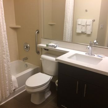 Candlewood Suites Eugene Springfield - Venues & Event Spaces Near Me - Eugene, Oregon