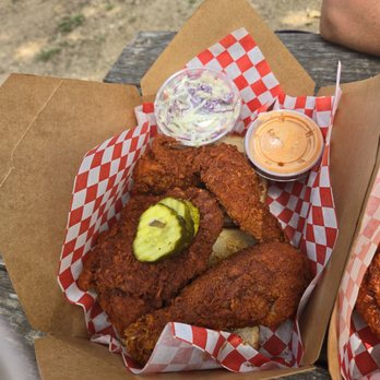 Dang Hot 89 - Food Trucks Near Me - Austin, Texas