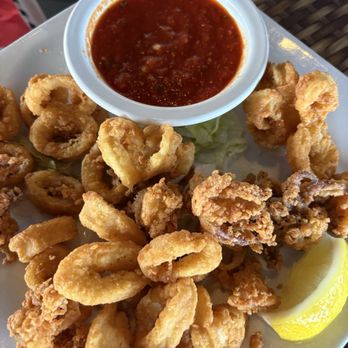 ON THE DOCKS - Bars Near Me - Aquebogue, New York