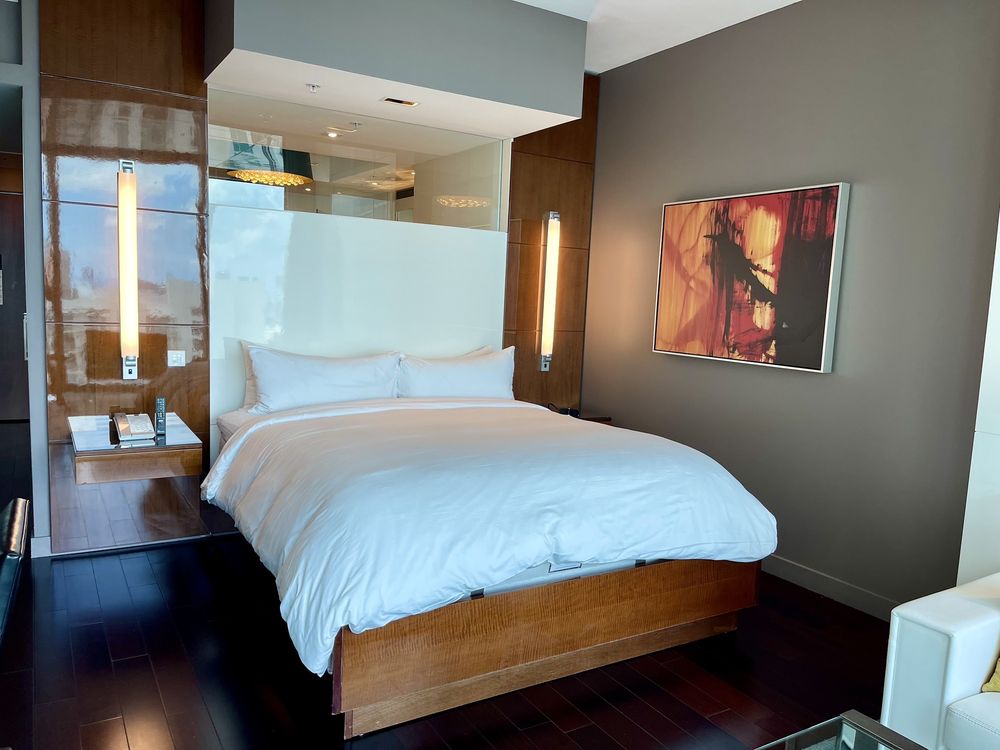 Hotel Beaux Arts Autograph Collection