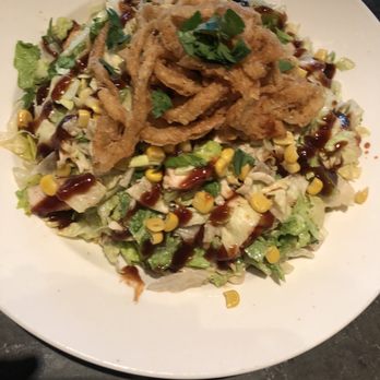 BJ's Restaurant & Brewhouse - Barbecue chicken salad - Breweries Near Me - Warwick, Rhode Island