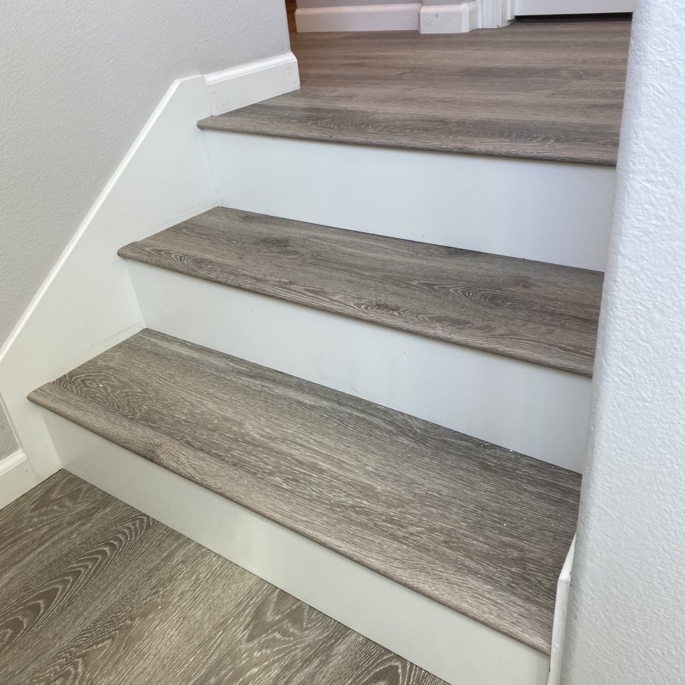 Art Floor Covering - Two-tone staircase - Flooring Near Me Art Floor Covering - Two-tone staircase - Flooring Near Me